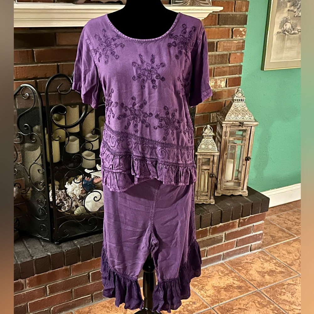 Rayon embroidered shirt with matching cropped pants.